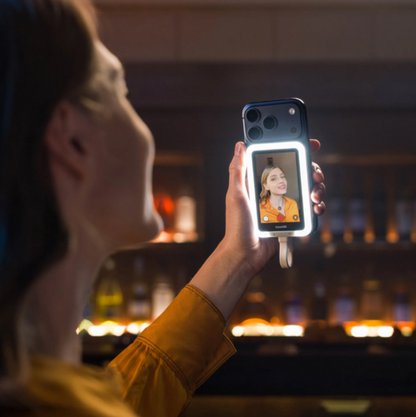 SELFIVO™ MirrorScreen Pro – Selfie ve Vlog Çekimleri İçin Akıllı Arka Ekran